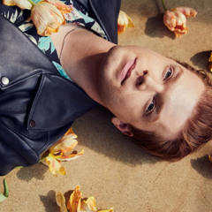 𝐸𝓁𝑒𝒸𝓉𝓇𝒾𝒸 𝓁𝑜𝓋𝑒