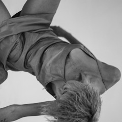 Anna Sué  - it’ Summer Baby