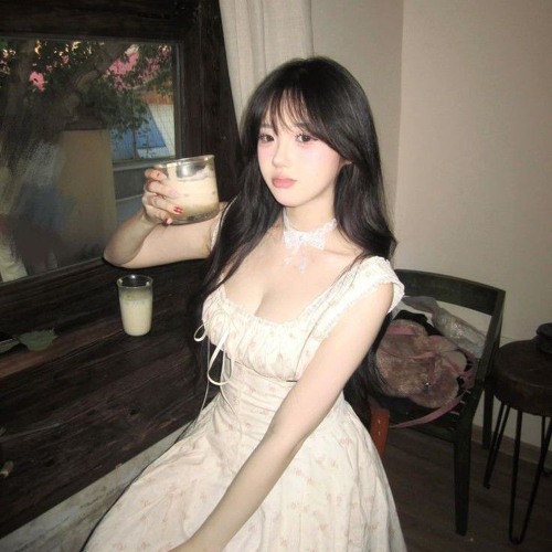 Copy of Related tracks: Hanh Phuc Nhe - Thai Hoang Remix