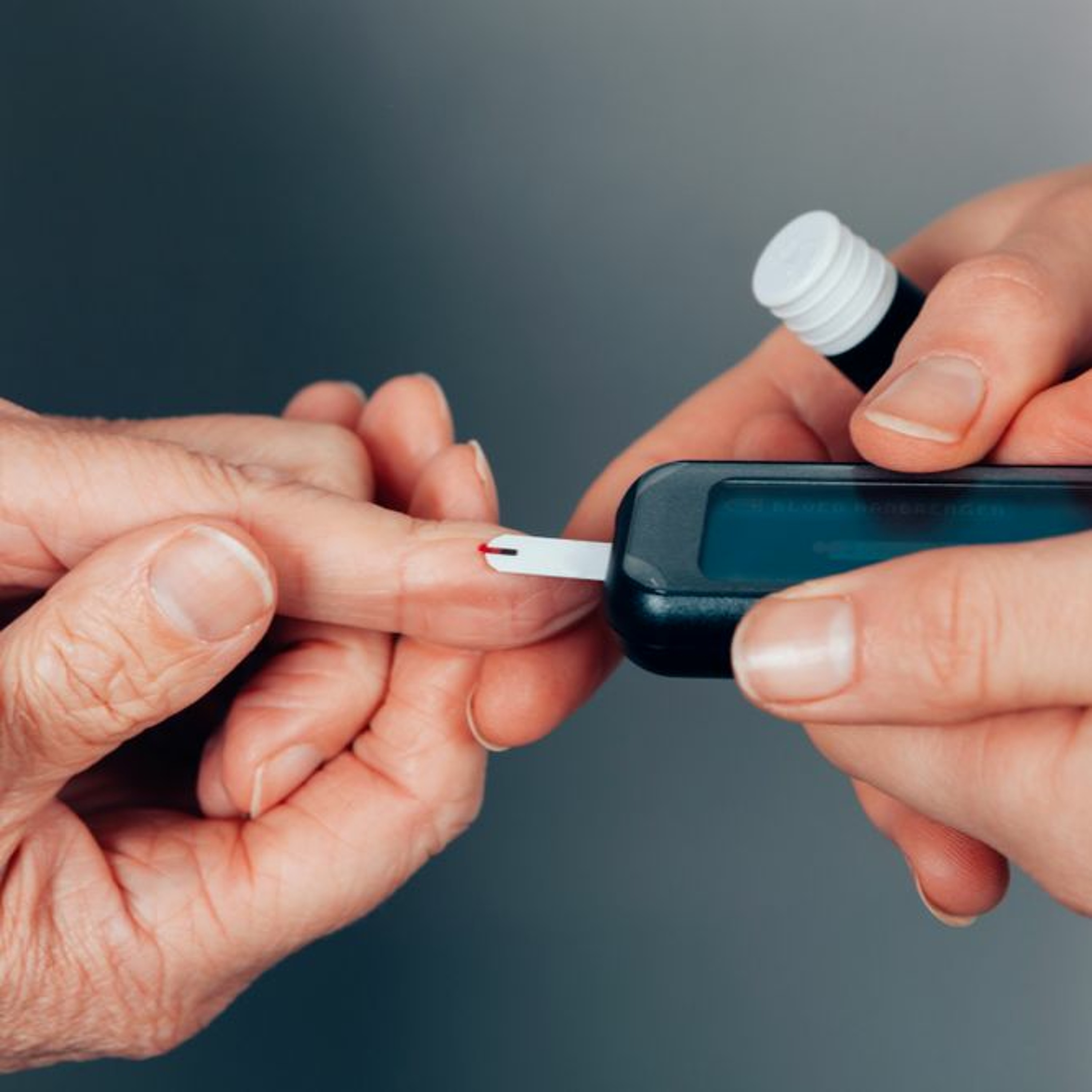 Sick day guidance for diabetes drugs and the management of hypoglycemia