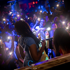 En mode showcase des Holly g