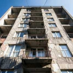 Antigravitation im Plattenbau -  Geiles Leben - Geile Zeit