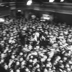 Moshpit ft RESIIN & NaeNaki