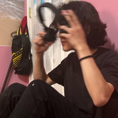 Microphone and Mirror