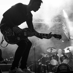 Day The World Turned Grey (Live)