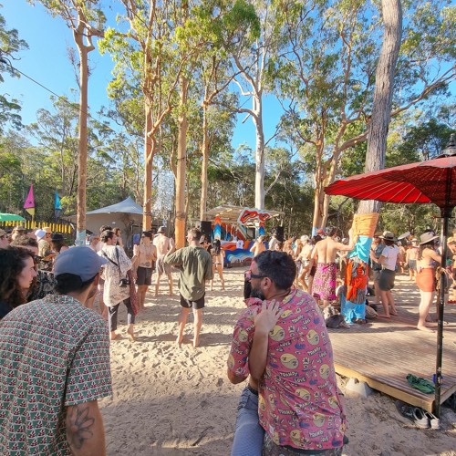 Radio Shows, Podcasts & Promo Mixes