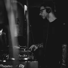 Live at @Qloom - SKUMRING (Italy)