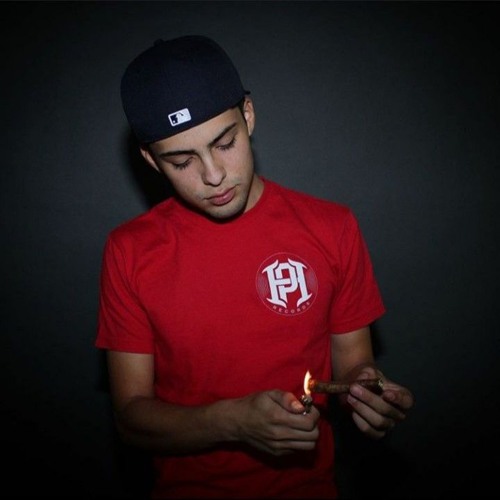 Stream (Preview) Tony Loya - En El Camino Ft. Victor Gomez by jeff.x