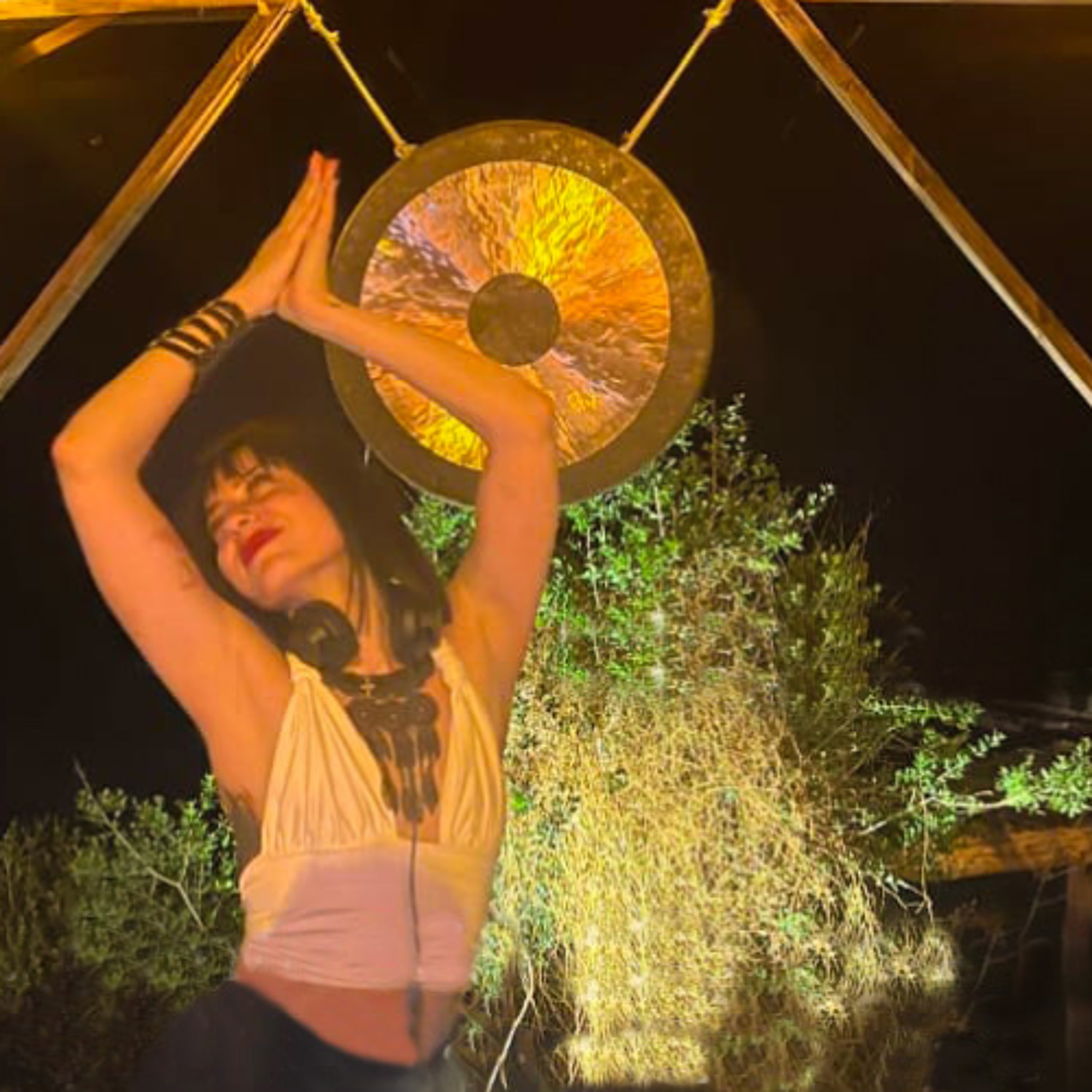 Chloe H. Live @Almaza Bay, June 15, 2024 episode artwork