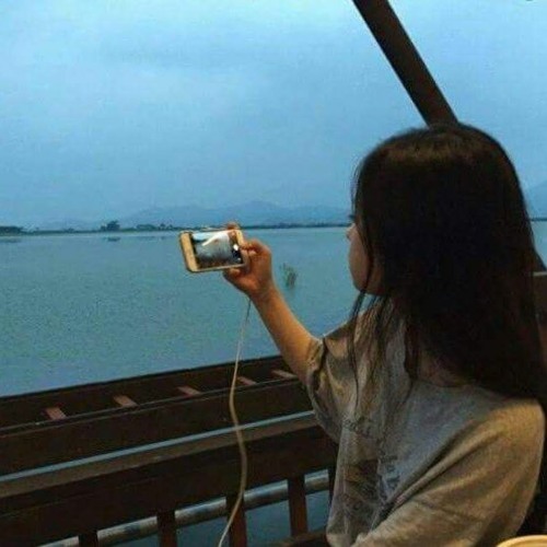 Stream She Didn't Bat An Eye by Feidhe Listen online for free on