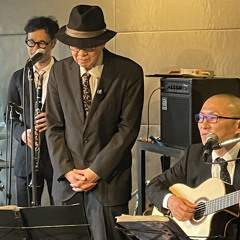 オープンカフェで/ペーソス