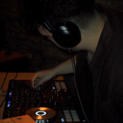 W1NRAR - BAGS (CRUSHED MIX) [CLAIRO]