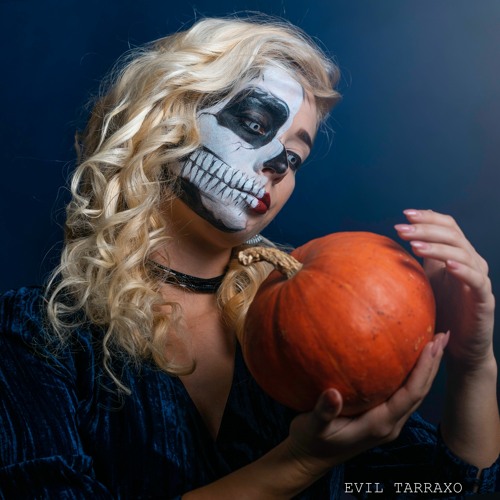 ZoukVibez - Evil Tarraxo (Audio Official)