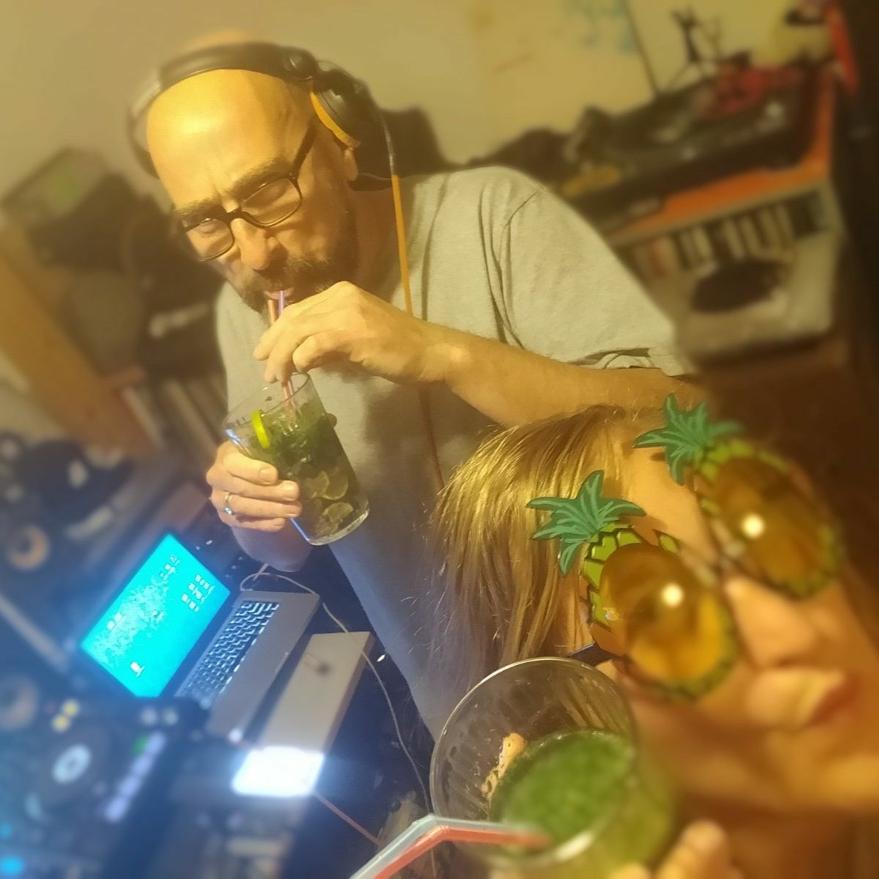 ThermoBee presents Live From Hackney