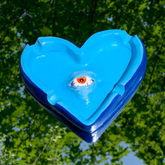 Ashtray {letskybepure}