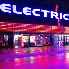 Techno Mix - Electric Avenue