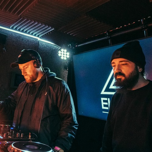 ELEVATE : LIVE - Freaks & Geeks