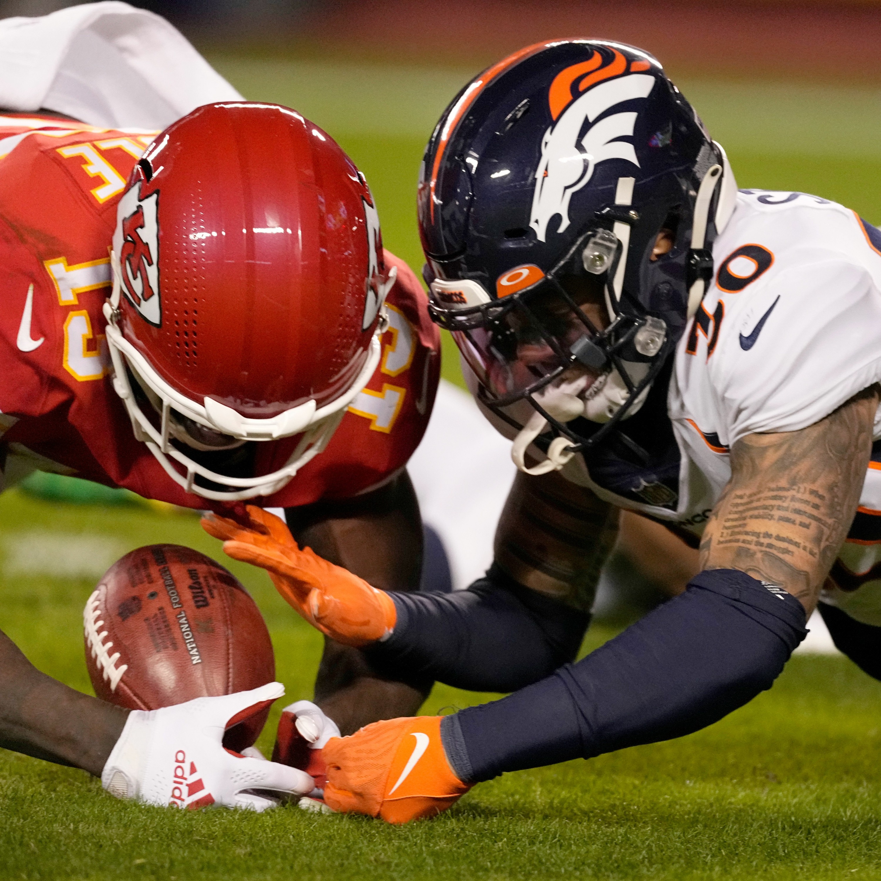 Ep. 210 -- Broncos take on Chiefs in regular season finale with Vic Fangio's future in question episode artwork