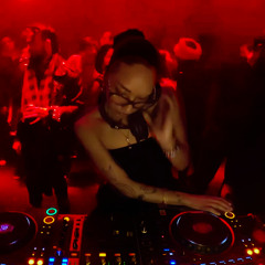 SYD | PAN!C ROOM VOL. 09