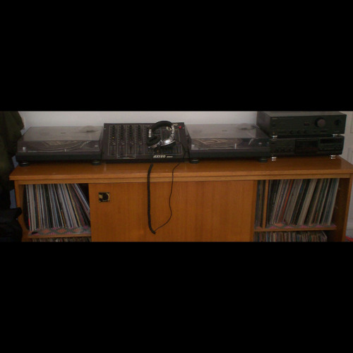 2009-11-10_Joost-de-Lijser_-_A_Shared_Loneliness_In_The_Night-postelektro-42min