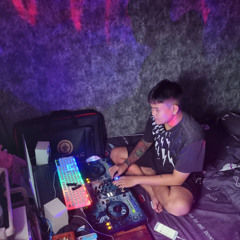 NST-vietmix2024-Yêu Ba Năm Dại Một Giờ-TriTai