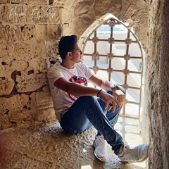عمرو حسن | بيعلق غلطاته على الحب