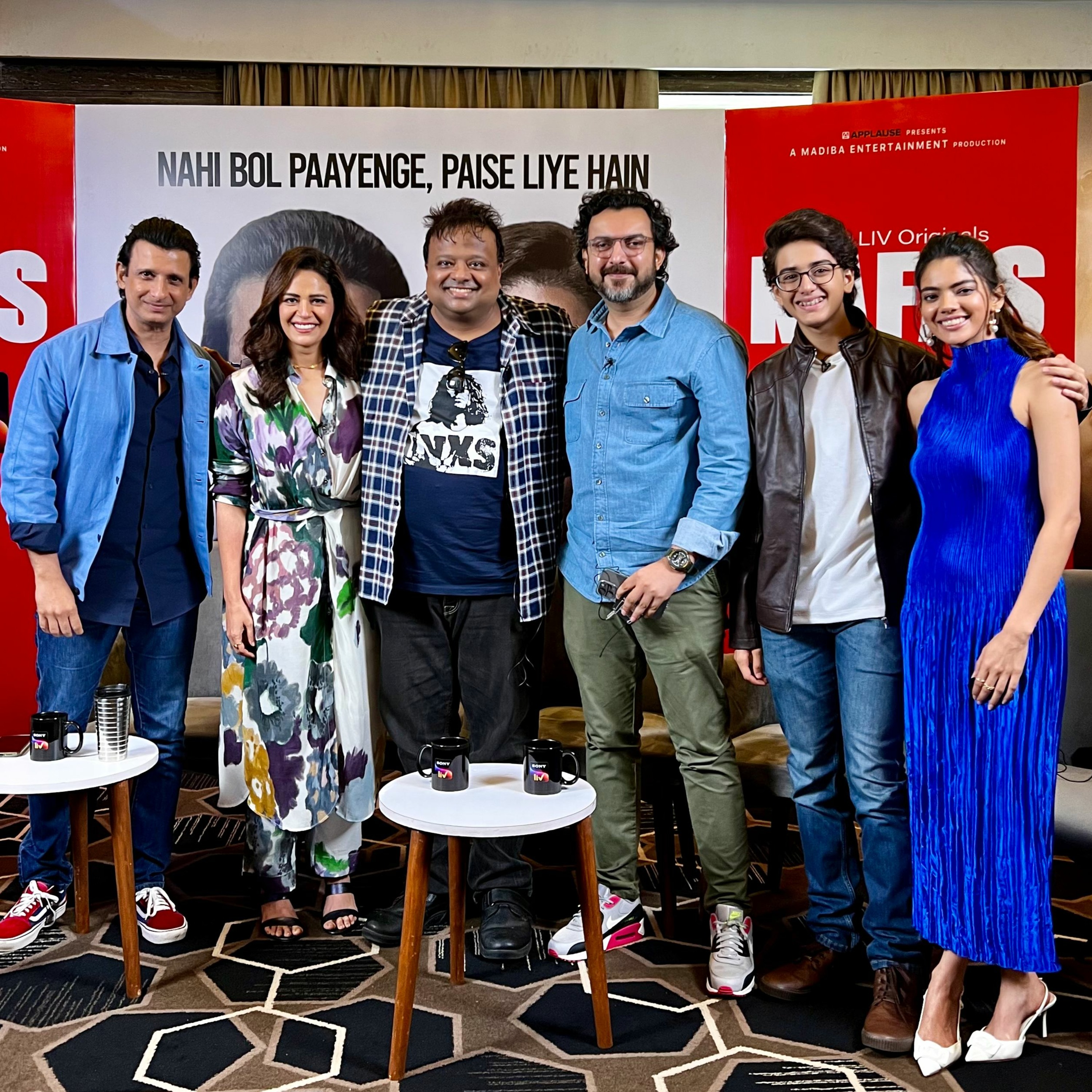 Sharman Joshi, Mona SIngh, Sahil Sangha, Mikhail Gandhi, Tejasvi with Hrishi K - Kafas On Sony Liv