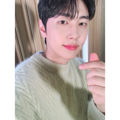 SF9