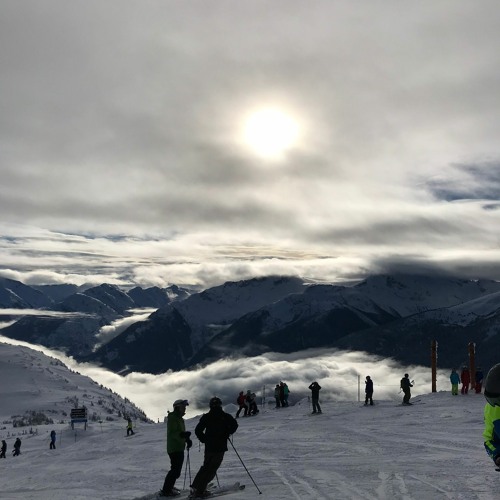 MMM March 2020: Spring Break Edition
