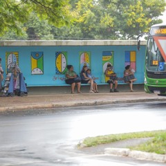 Paradas de ônibus em Sobradinho estão sendo transformadas em Obras de Arte.