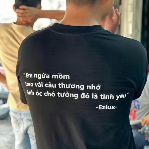 Em nghĩ em nên dời xa anh