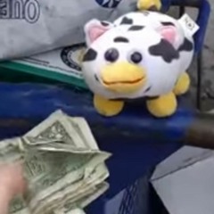 ♡𝙿𝚎𝚎𝚙𝚢'𝚜 𝚃𝚑𝚎𝚖𝚎♡ - emamouse (sped up a bit)