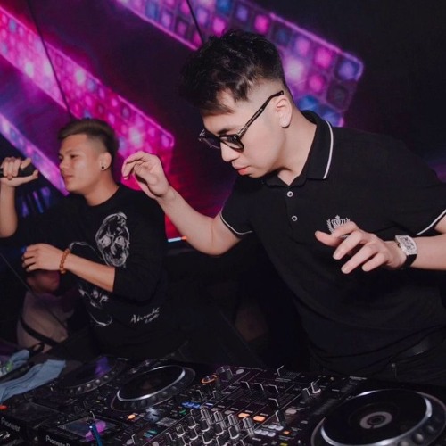 trouble is a friend dj thái hoàng