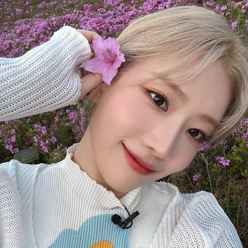 Chuu, Kim Lip, Haseul, Jinsoul & ChaeHyun, YoungEun - Don't Go (나비소녀)[Queendom2 Live]