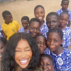 Buying time - Lucky Daye (sped up)