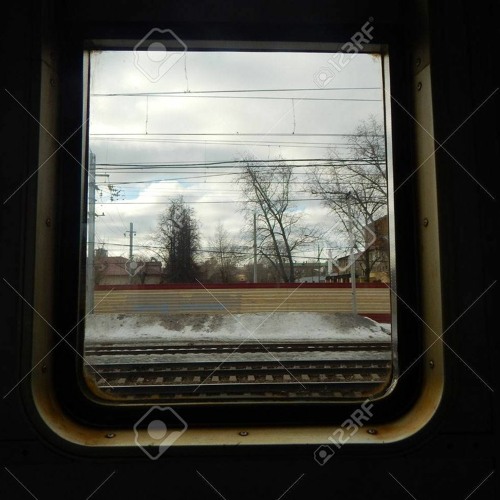train thru kyiv