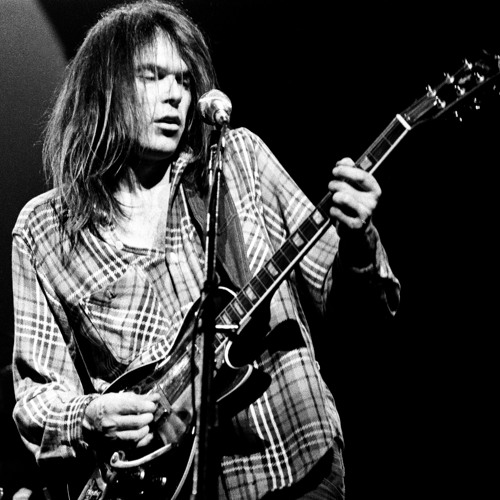 NEiL YOUNG : TOO FAR GONE