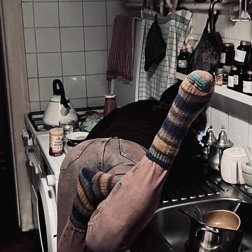Mars Men  Behind The Washing Machine