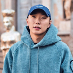 Man On The Moon ft. Roockie - Uuriinhuuruu (Official Video)