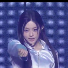 ILLIT - ID: PEACE B ( SONG COVER WEVERSE CON )