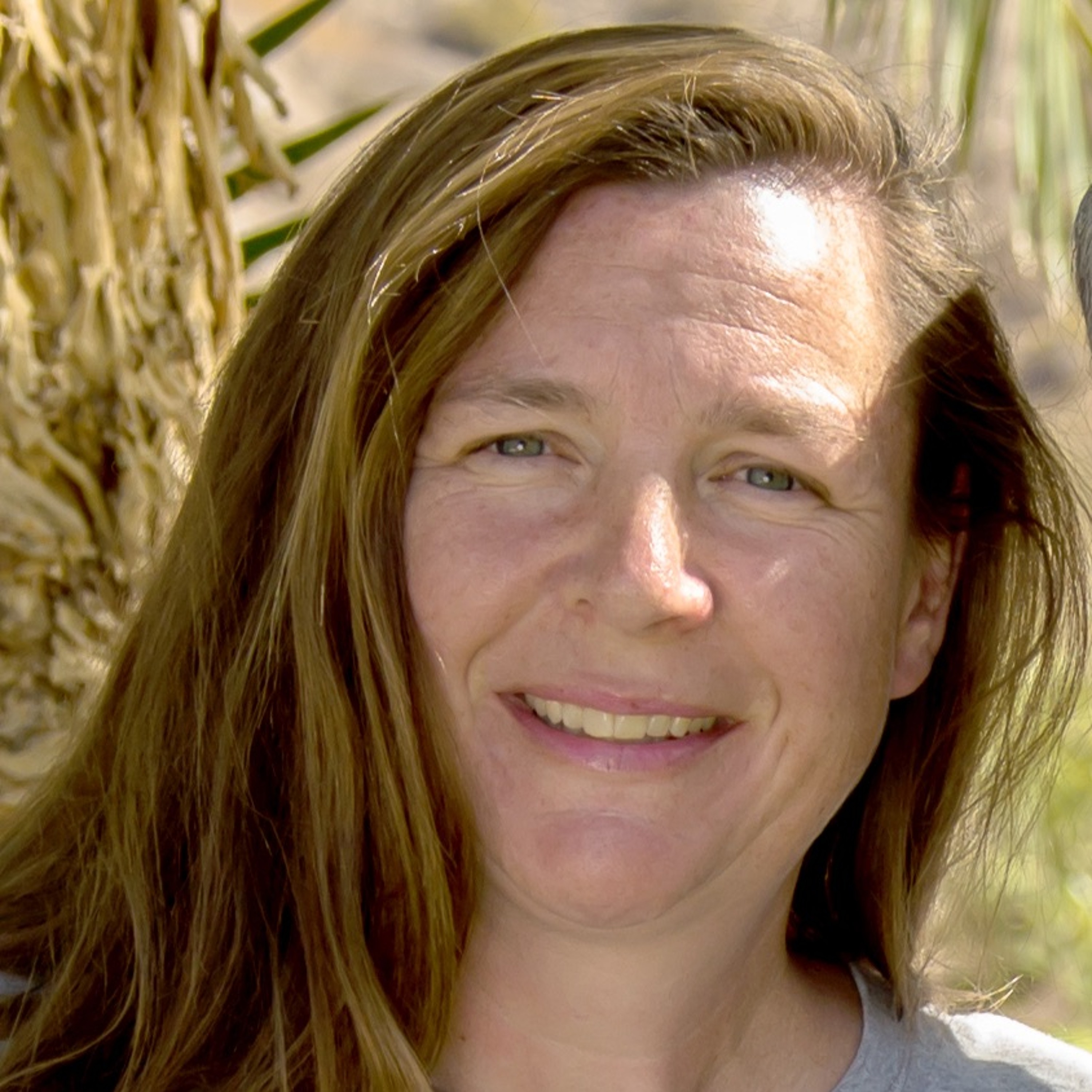 317. Phyllis Smuland on Being a Good Leader to Your Canine Companions episode artwork
