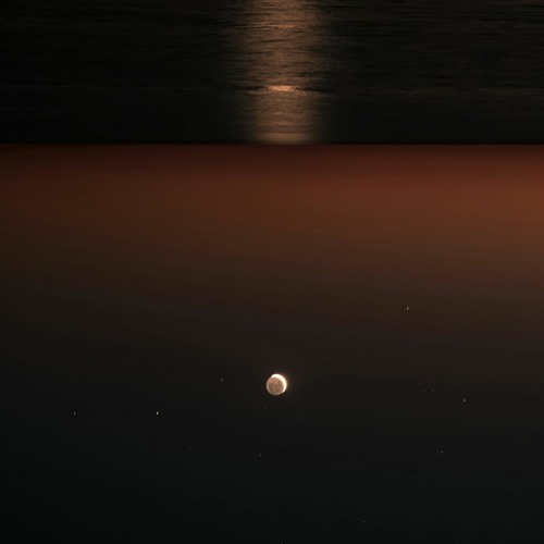 Modulating Moonlight