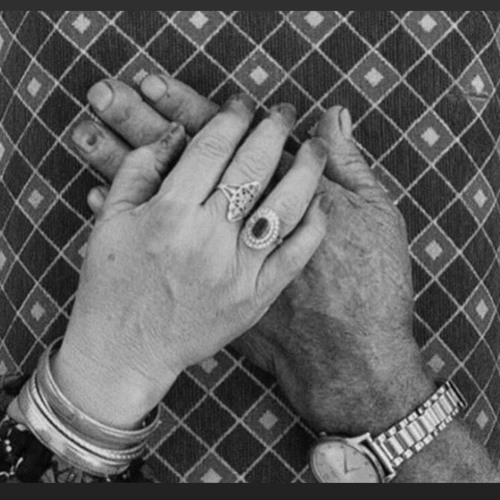 ‎⁨فرحان بن قيران - البارحه أمشي وصدري تنزف طعونه⁩