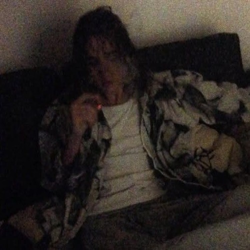 AF2008 - SOY UN MODELO CON TODA ESTA ROPA *FILTRADO*