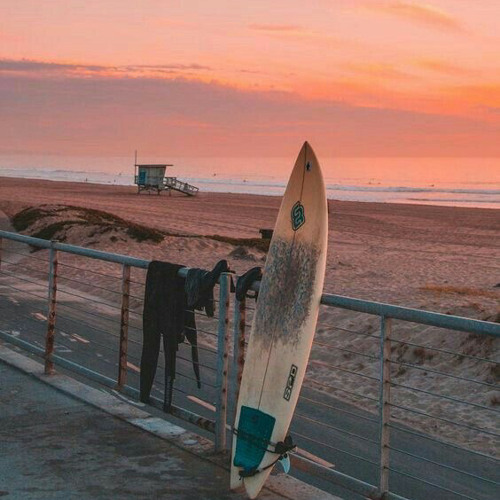 SURFING ON BOARD