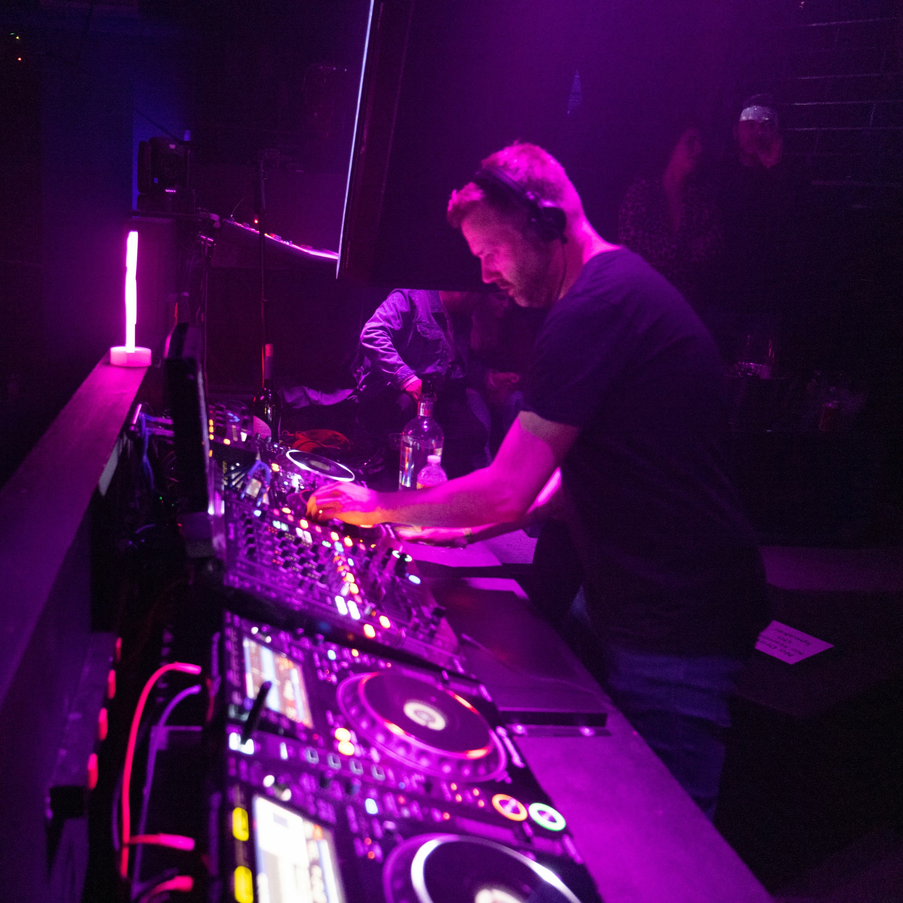 Paul Thomas presents UV Radio