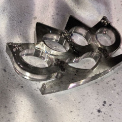 BRASS KNUCKLES (CLIP)