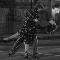 الناس في عيني حاجه وانت حاجه تاني