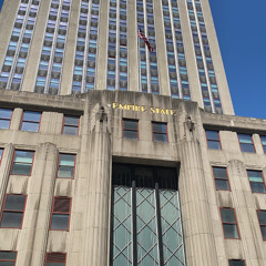 emp!re crate bu!ld!ng