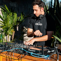 Set Techno/Minimal Bass - 2025 (GAVA) AYYBO, Discip, Biscits...